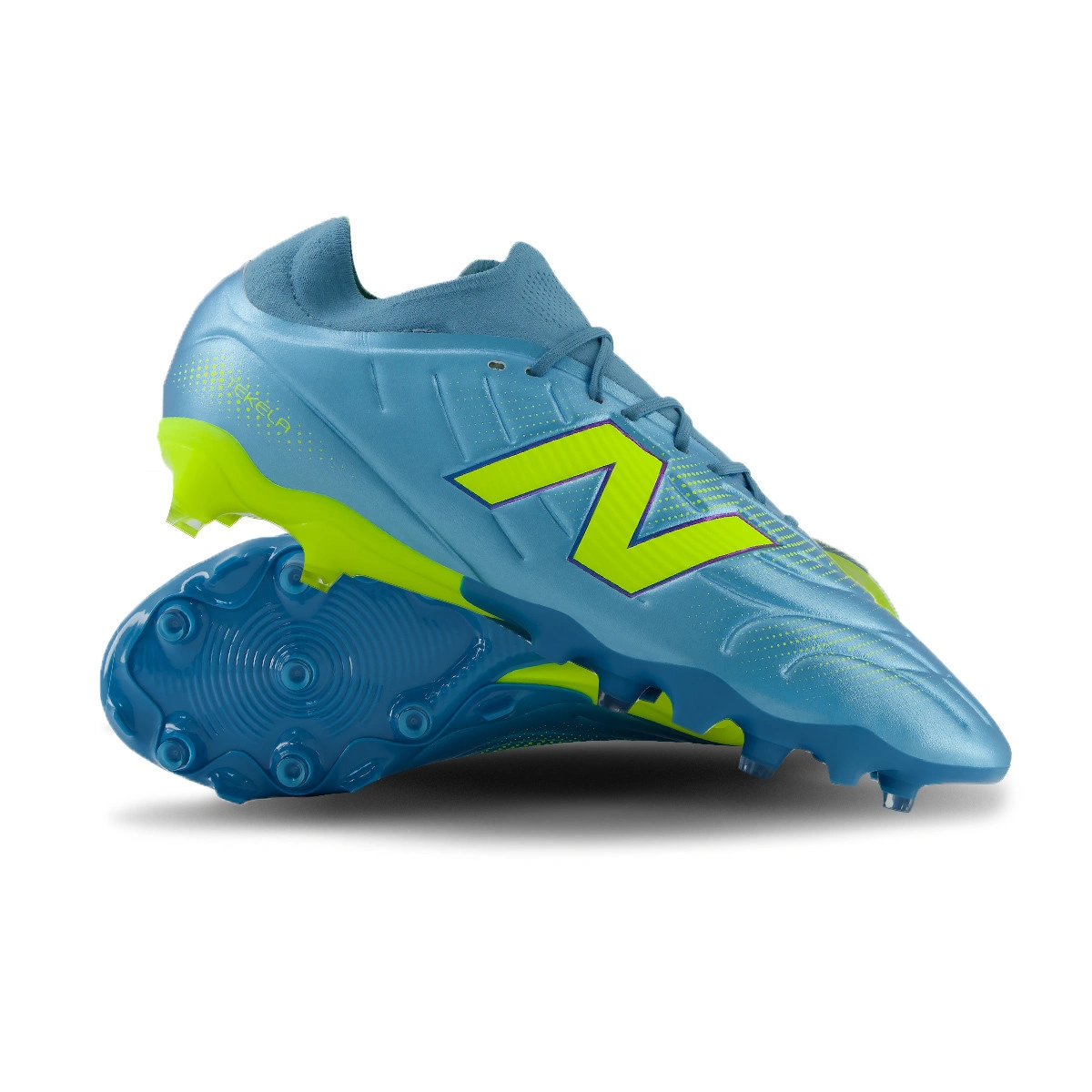 bota-new-balance-tekela-team-low-laced-fg-v5-nino-metallic-blue-alkaline-green-0