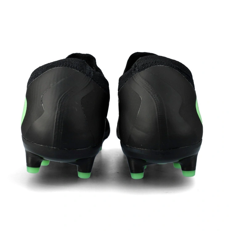 bota-nike-phantom-6-low-pro-ag-pro-negro-4