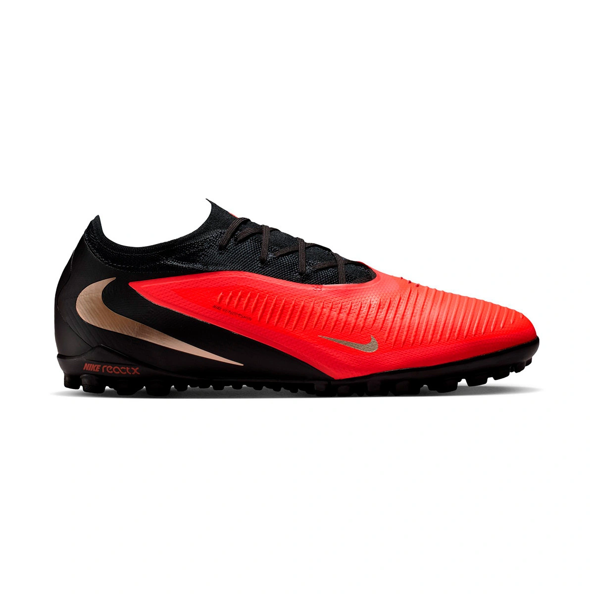 bota-nike-reactx-phantom-6-low-pro-turf-brt-crimson-blur-black-1