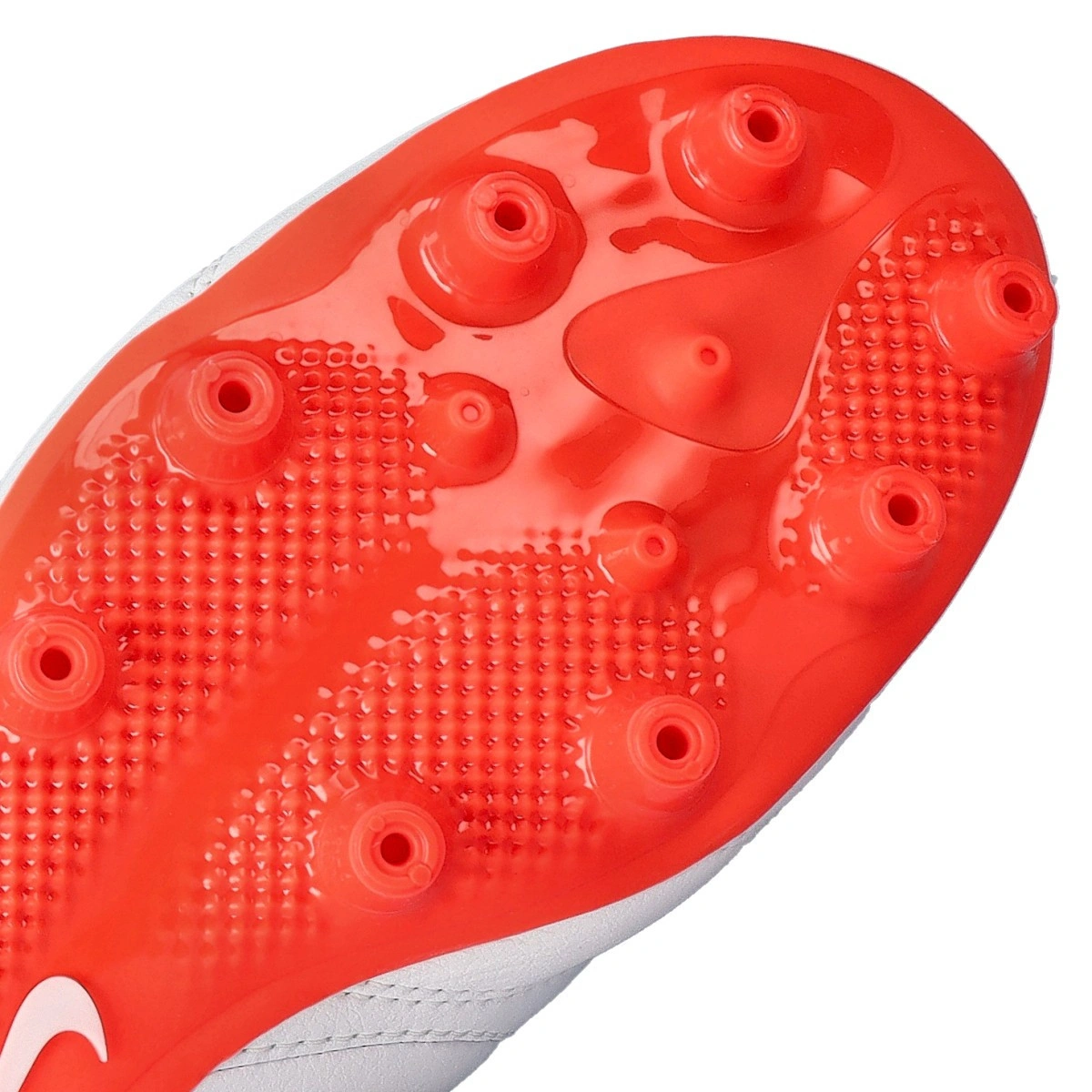 bota-nike-tiempo-maestro-pro-ag-blanco-8