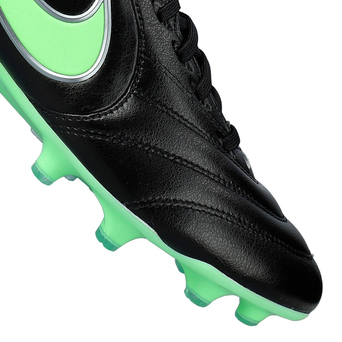 bota-nike-tiempo-ligera-pro-fg-negro-6