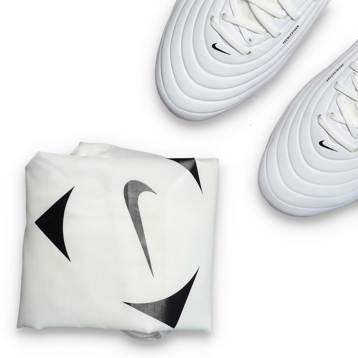 bota-nike-tiempo-maestro-elite-ag-pro-white-blur-brt-crimson-6
