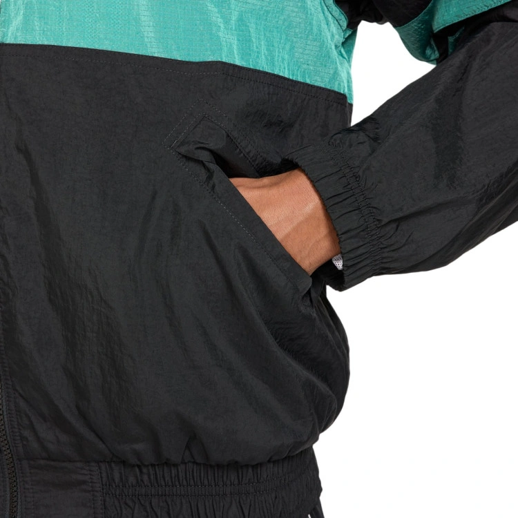 chaqueta-nike-fc-barcelona-fanswear-2026-2027-black-green-frost-university-gold-no-sponsor-2