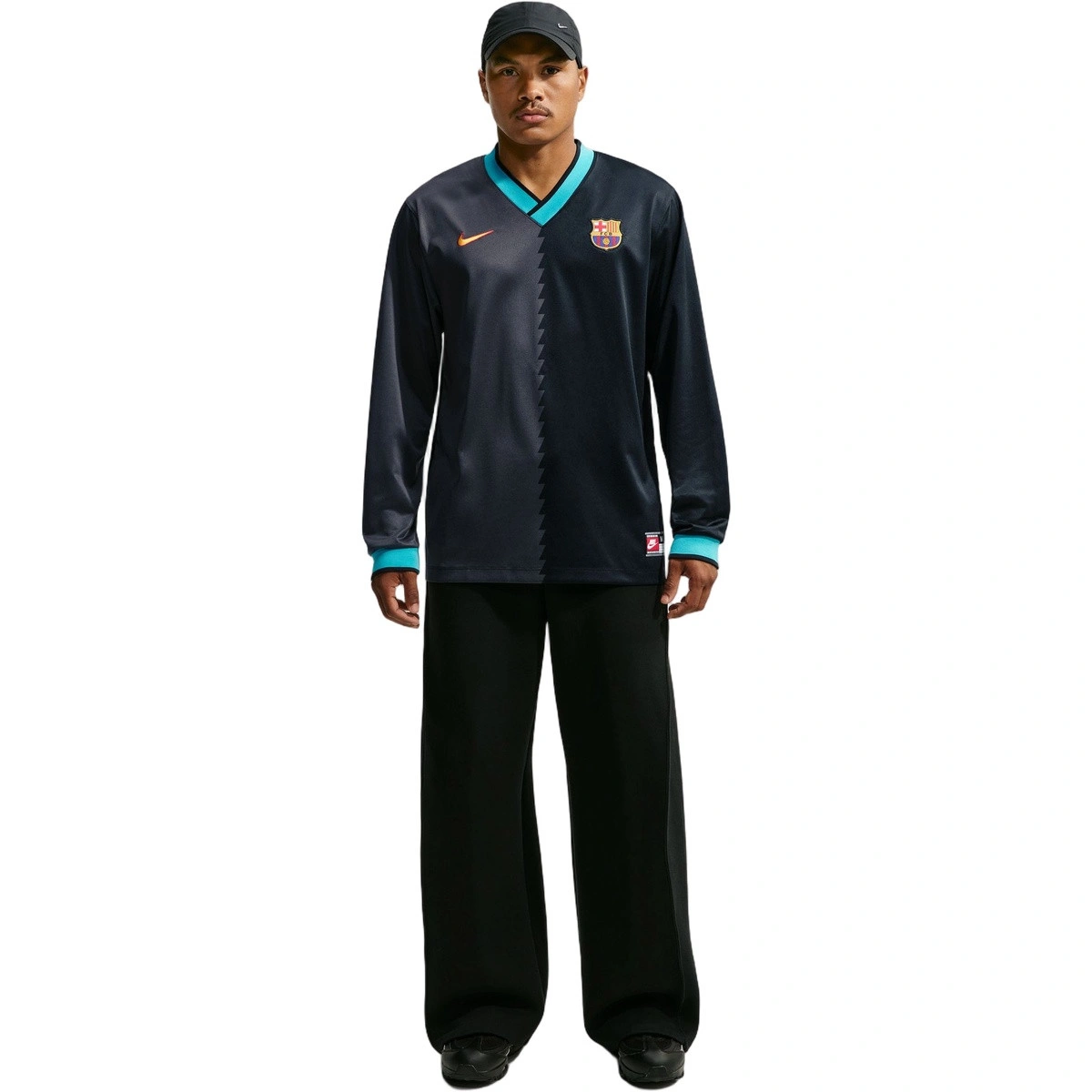 camiseta-nike-fc-barcelona-fanswear-2026-2027-black-gamma-blue-white-multi-color-no-sponsor-3