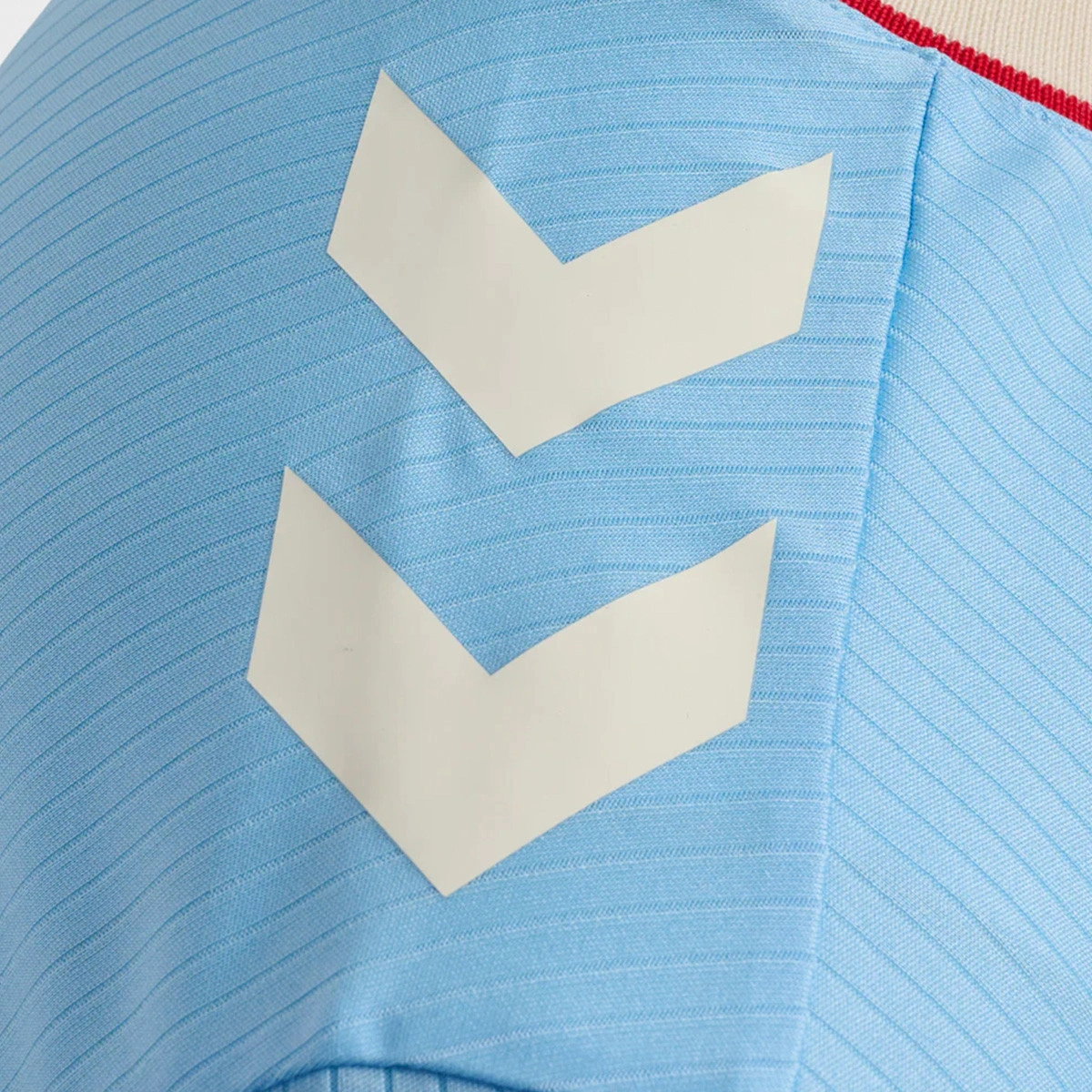 camiseta-hummel-celta-de-vigo-primera-equipacion-2026-2027-nino-blue-bell-4