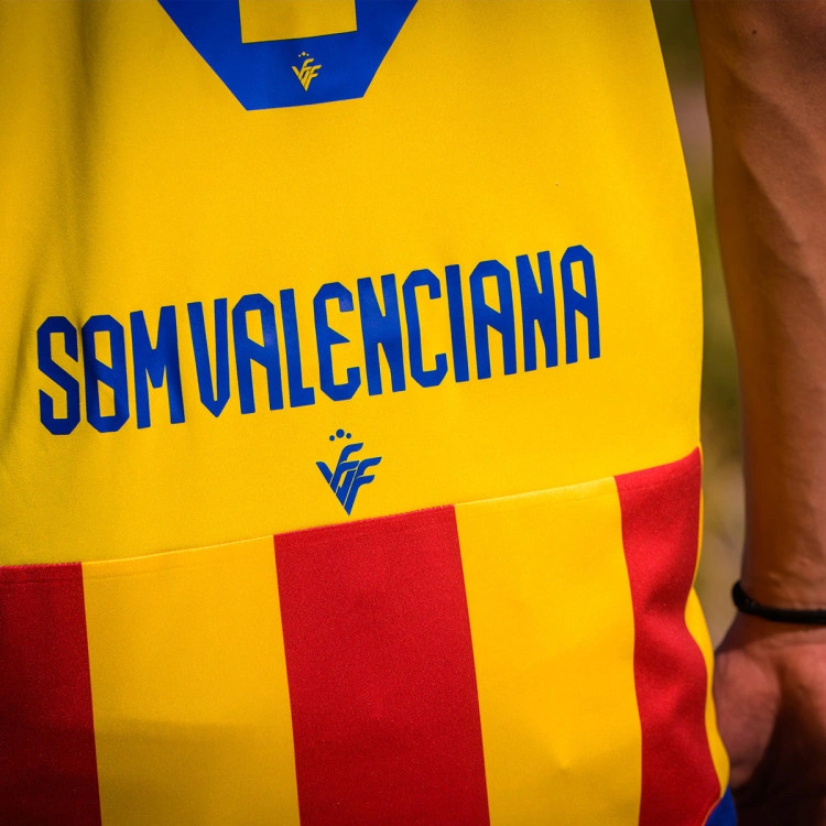 camiseta-adidas-2-equipacion-nino-ffcv-con-personalizacion-2026-2027-yellow-red-4