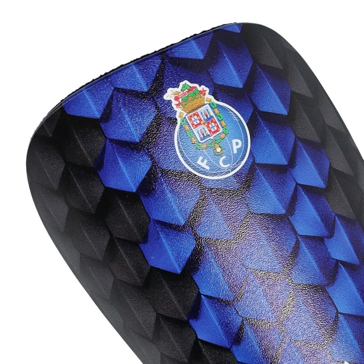 espinillera-sak-shape-fc-porto-negro-1
